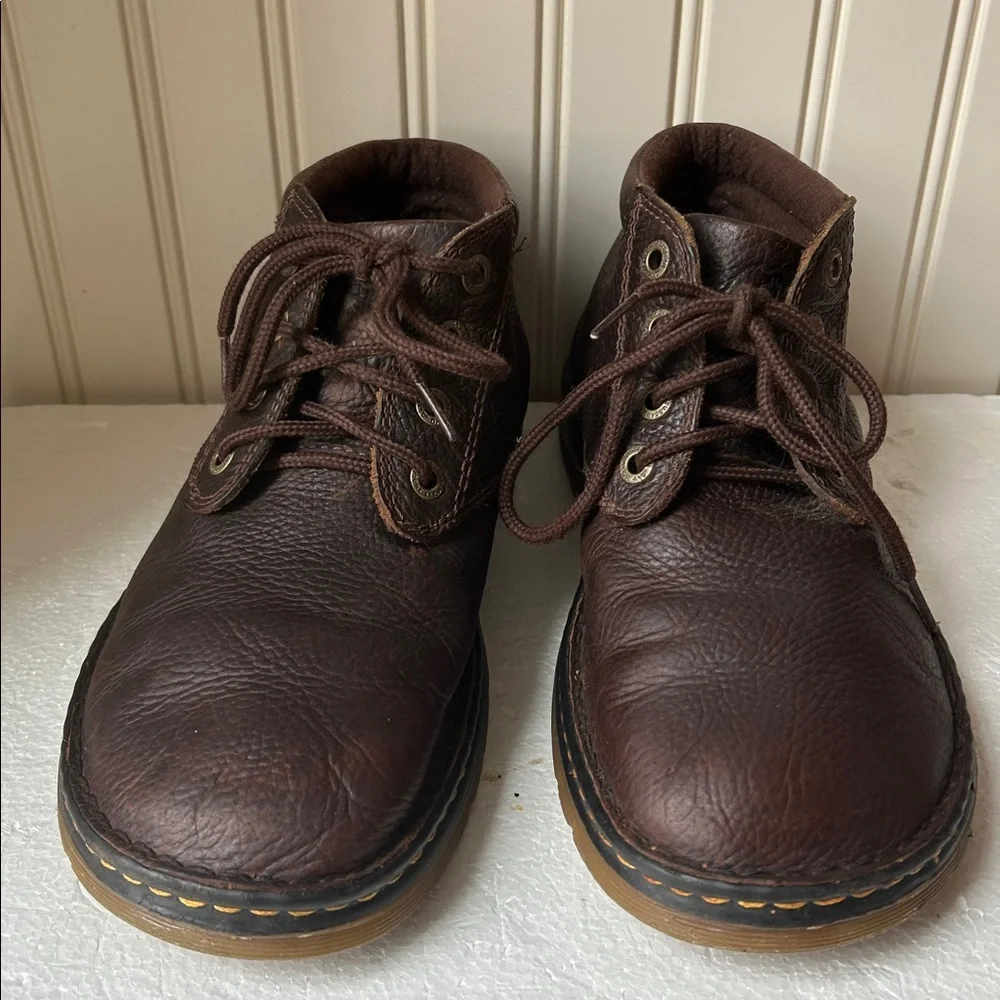 Dr. Martens unisex Rico Brown Leather laceUp Chukka ankle Boots shoes 10M/11W